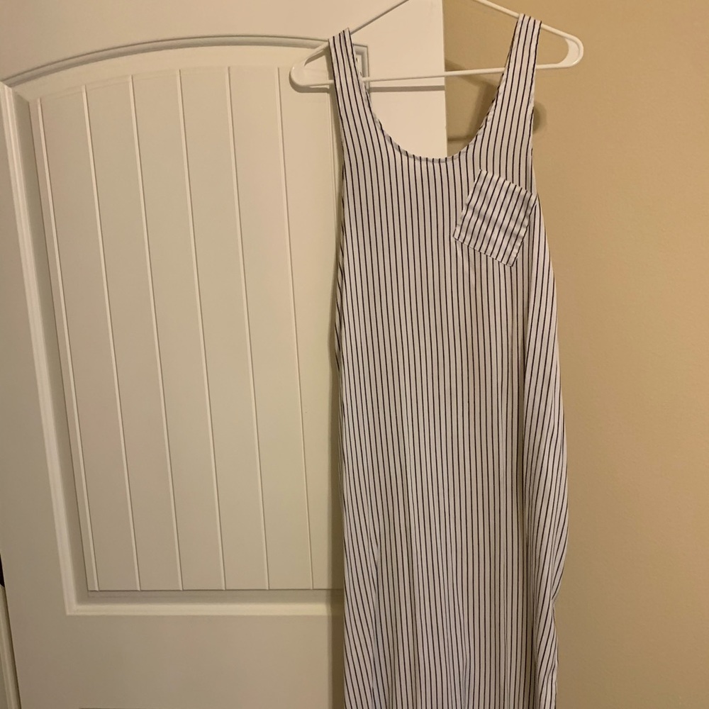 Legoe beach coverup